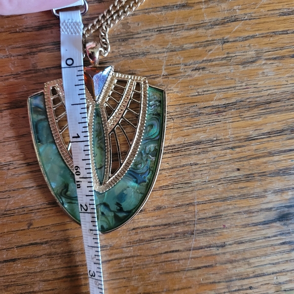 Abalone and Resin Necklace - Picture 10 of 10